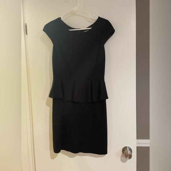 Express peplum dress - black with lace back insert size 6 EUC - Picture 2 of 2